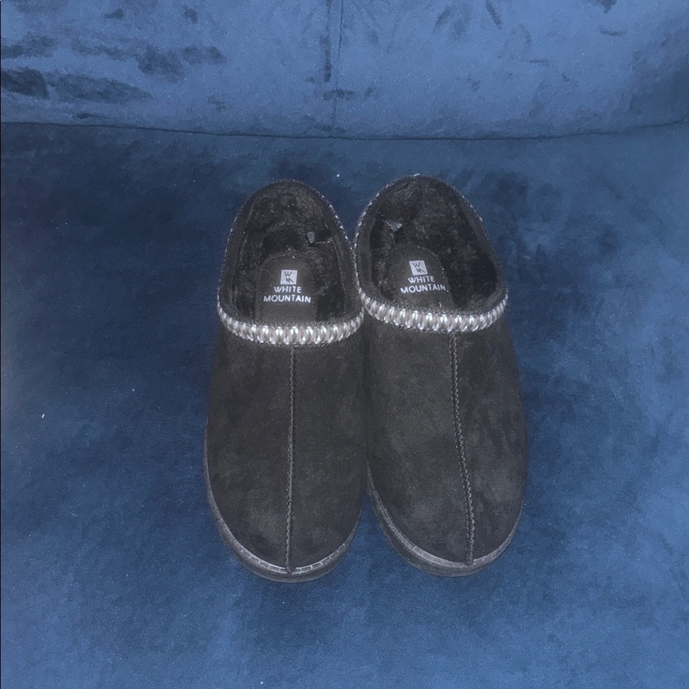 White Mountain Black Suede Slip-On Loafers